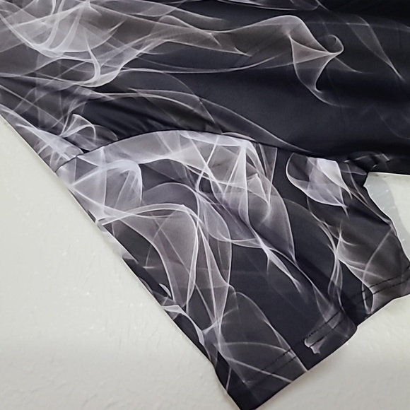 Grey Flame Smoke Luxury Graphic Mens Tee Shirt Dri Fit Tshirt Size 2XL - Picture 4 of 15